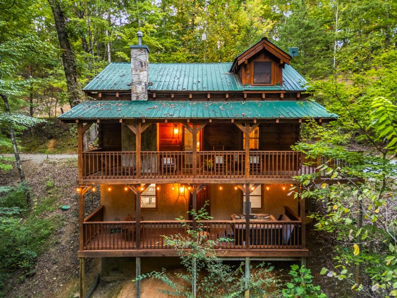 3504 Hunter Hills Way, Sevierville, TN 37876