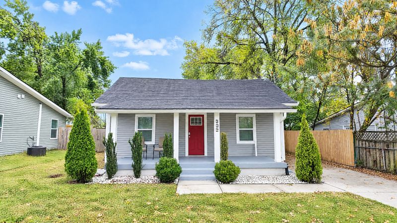 302 28th St, Old Hickory, TN 37138
