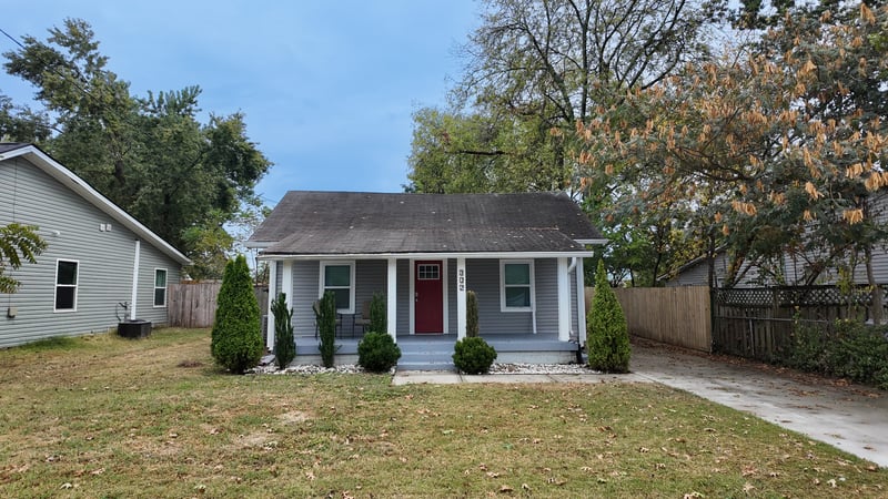 302 28th St, Old Hickory, TN 37138