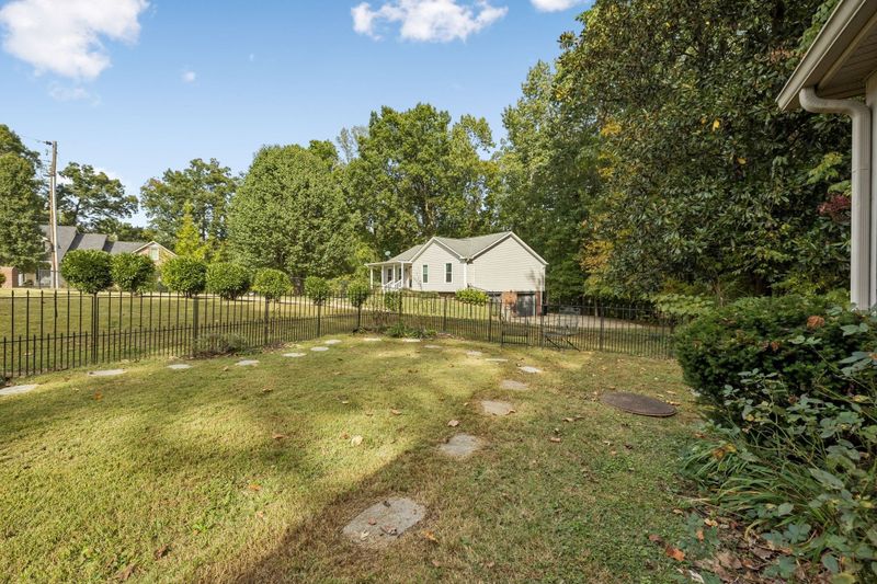 120 Knollwood Ct, Goodlettsville, TN 37072
