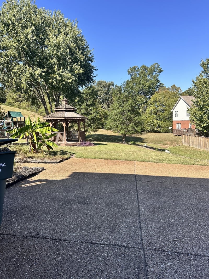 6661 Sugar Valley Dr, Nashville, TN 37211