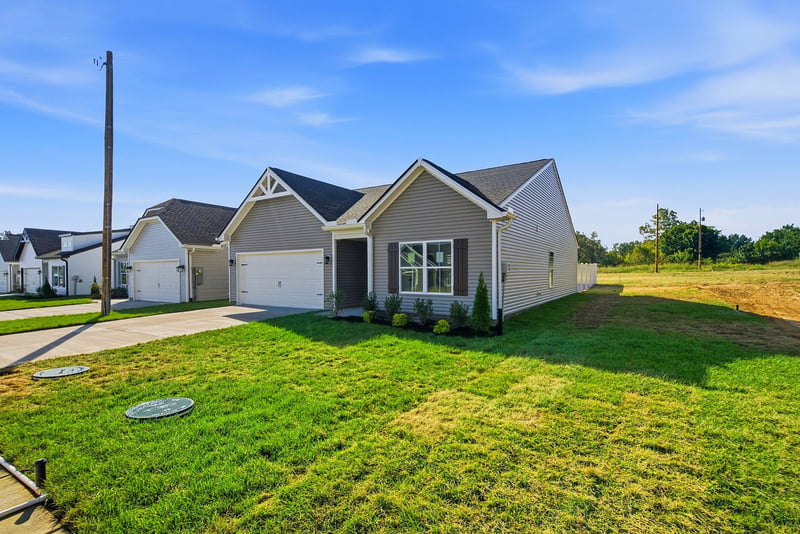 2068 Northwind Ct, Cedar Hill, TN 37032
