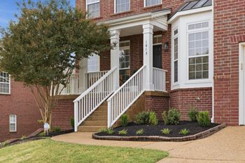 1813 Apple Ridge Cir, Nashville, TN 37211