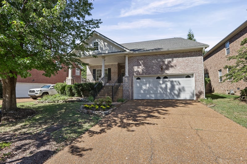 6108 Brentwood Chase Dr, Brentwood, TN 37027
