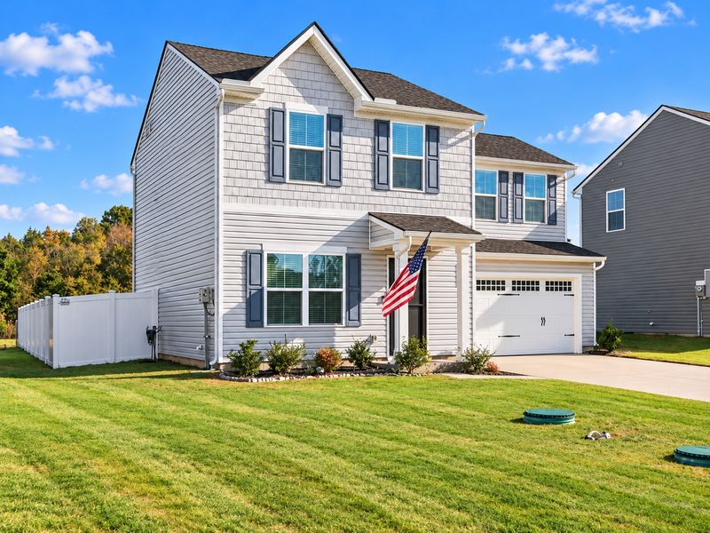 5223 Compass Way, Christiana, TN 37037