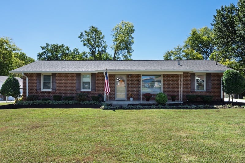 114 Woodyside Dr, Hendersonville, TN 37075