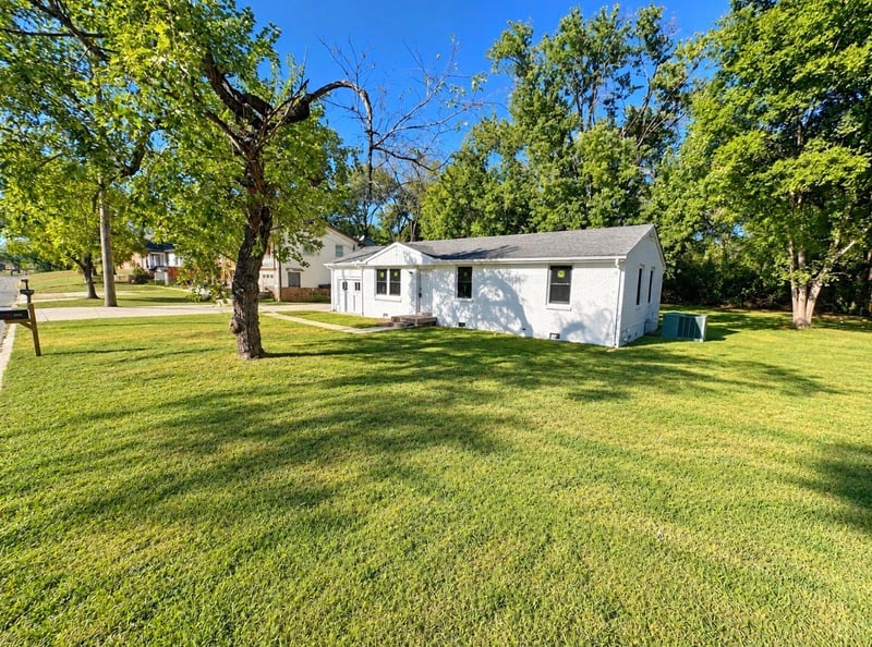 4760 Bowfield Dr, Antioch, TN 37013