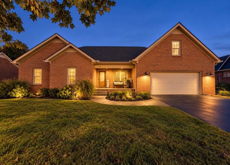 305 Springdale Dr, Columbia, TN 38401
