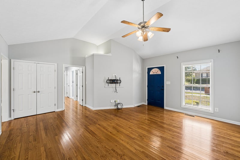 614 Lilycrest Dr, Gallatin, TN 37066