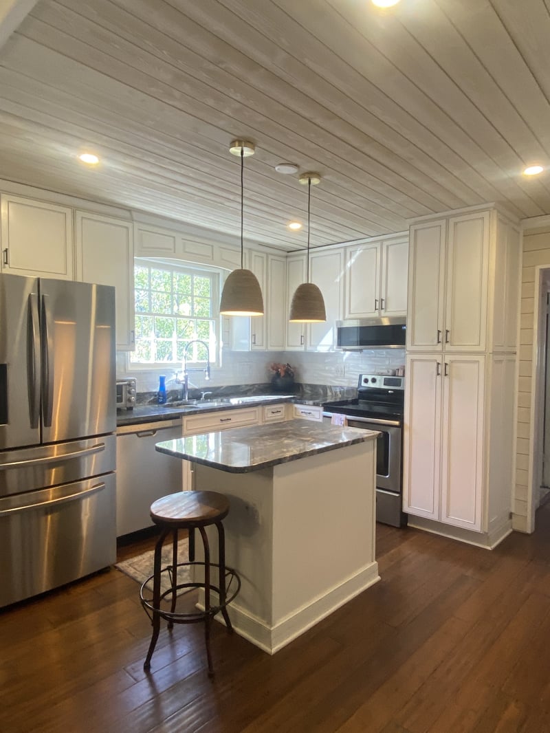 121 Overlook Dr, Hendersonville, TN 37075
