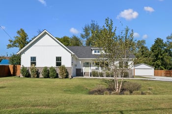 352 Bellevue Rd S, Nashville, TN 37221