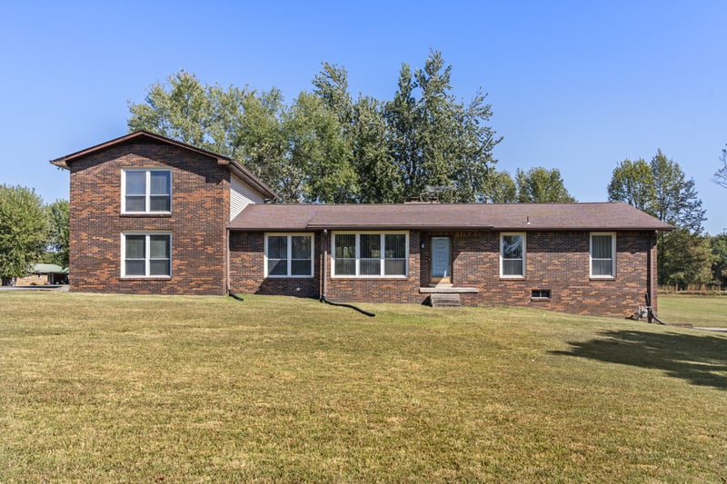 1505 Old Highway 46 S, Bon Aqua, TN 37025