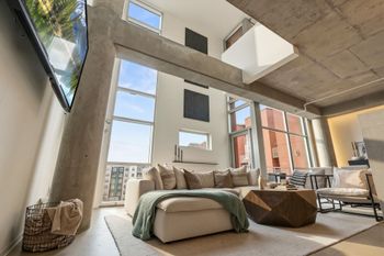 2115 Yeaman Pl #405, Nashville, TN 37206