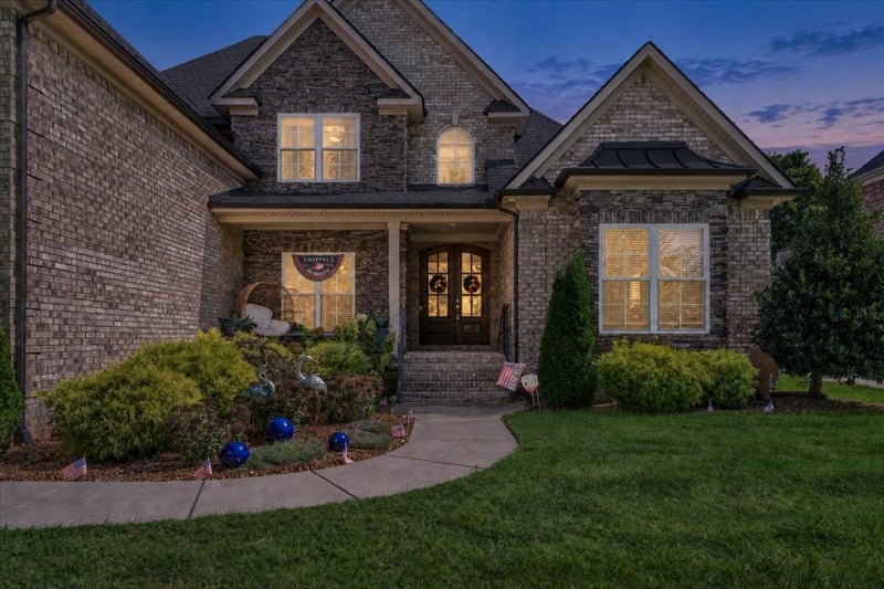1819 Fairhaven Ln, Murfreesboro, TN 37128