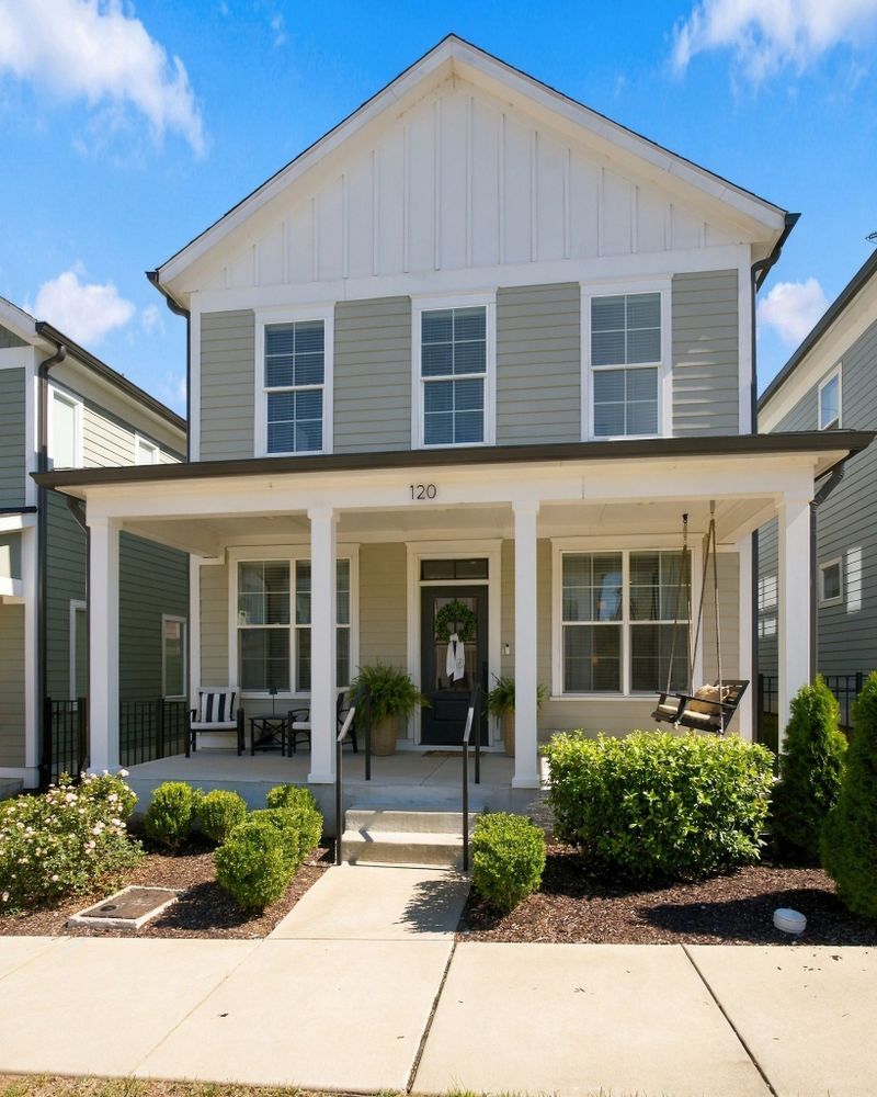 120 Stella Dr, Nashville, TN 37209