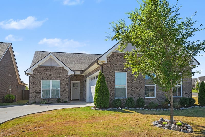 7100 Maddenwood Ln, Hermitage, TN 37076