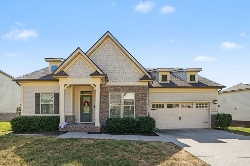 6780 Pleasant Gate Ln, College Grove, TN 37046