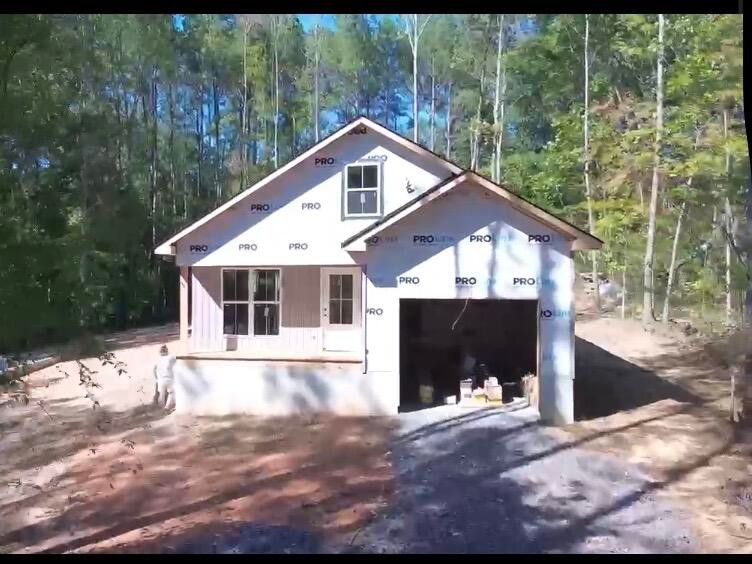 1705 Ray Dr NE, Dalton, GA 30721