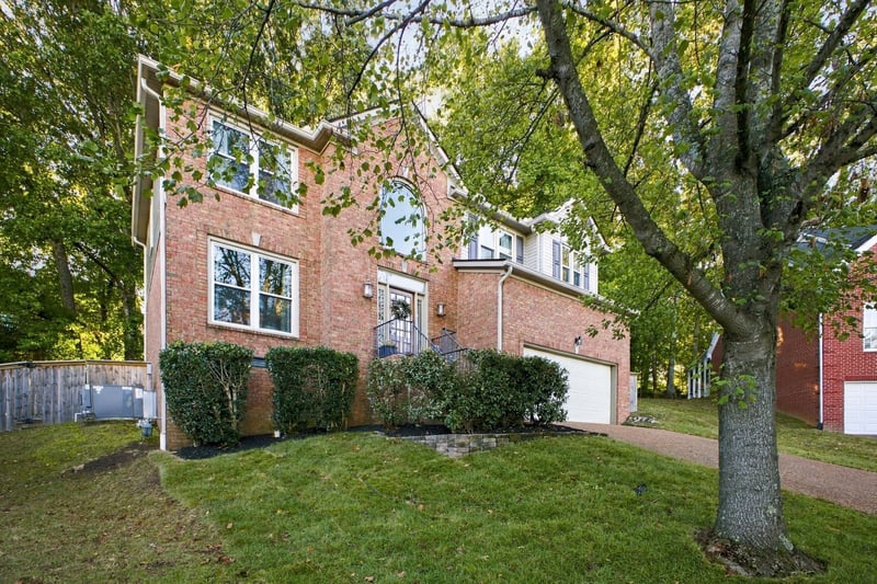 100 Saddlebridge Ln, Franklin, TN 37069