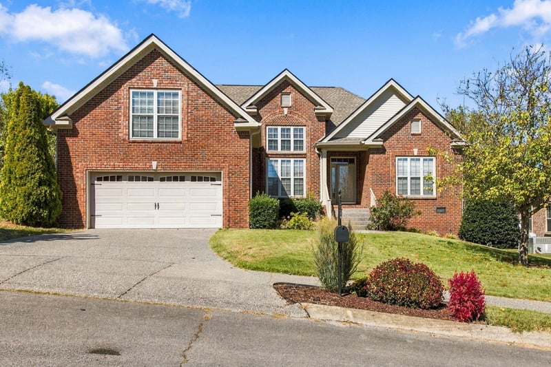 4006 Garrin Ct, Spring Hill, TN 37174