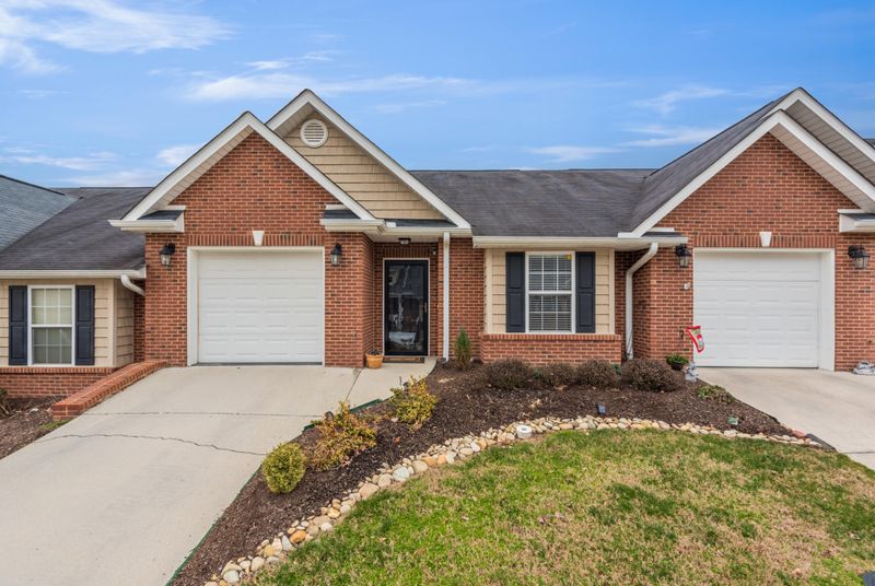 1422 Hazelgreen Way, Knoxville, TN 37912