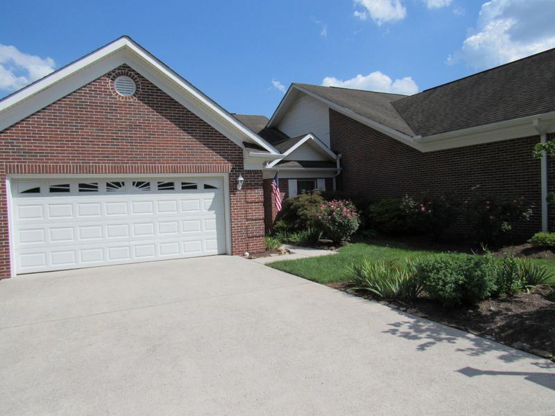 4900 Endecott Way, Knoxville, TN 37918