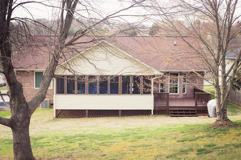 4512 Bucknell Dr, Knoxville, TN 37938