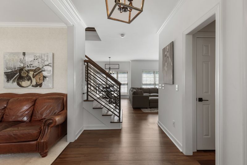 812 Lynn Dr, Goodlettsville, TN 37072