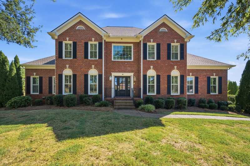 2405 Douglass Glen Ln, Franklin, TN 37064