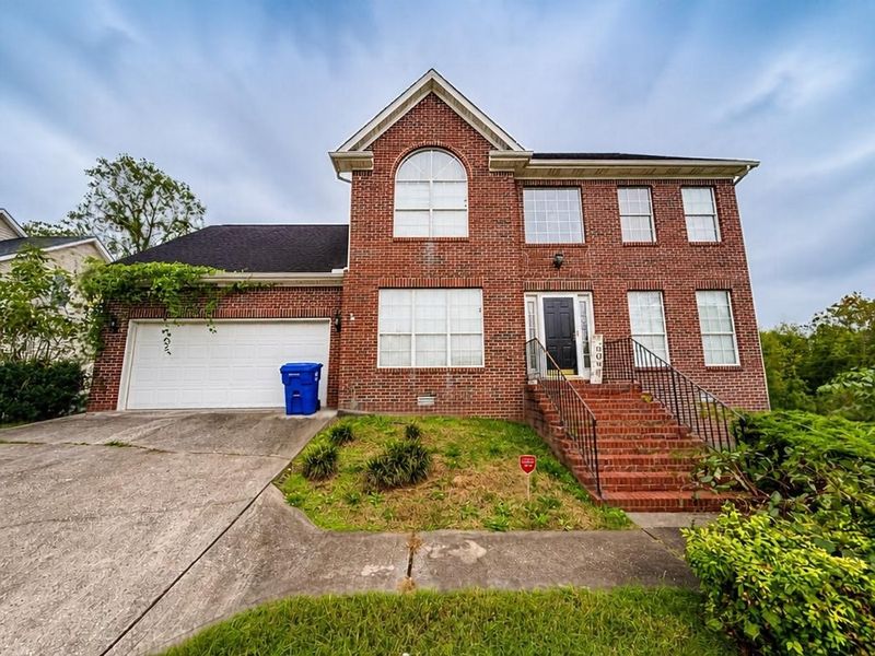 8866 Brucewood Ln, Knoxville, TN 37923
