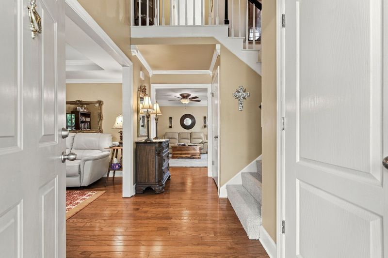 2906 Standing Bear Way, Murfreesboro, TN 37127