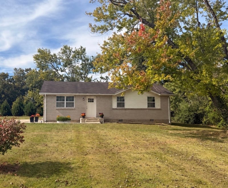 7103 Hall Ln, Fairview, TN 37062