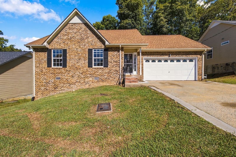 1032 Blue Mountain Ln, Antioch, TN 37013