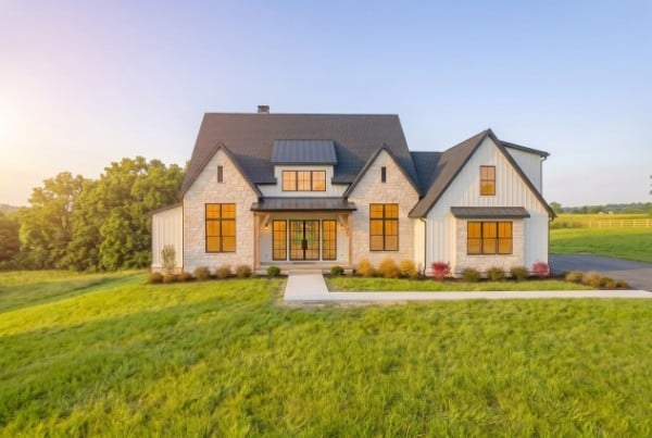 2 Santa Fe Pike, Santa Fe, TN 38482