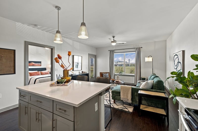 1638 54th Ave N #327, Nashville, TN 37209