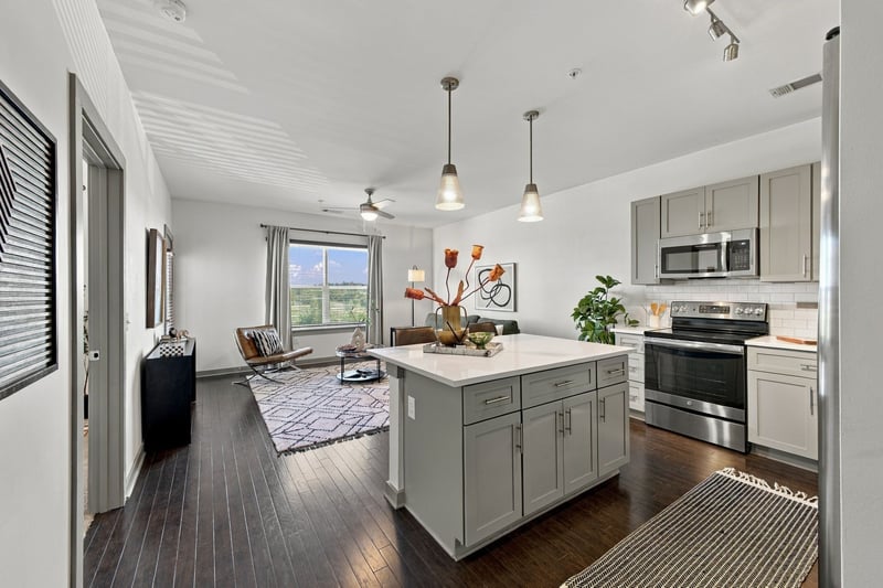 1638 54th Ave N #327, Nashville, TN 37209