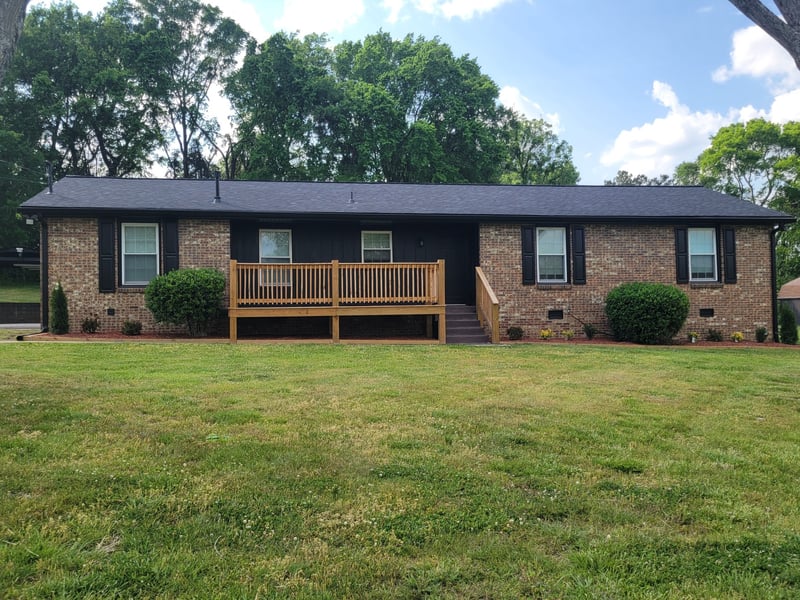 2003 Julie Dr, Mount Juliet, TN 37122
