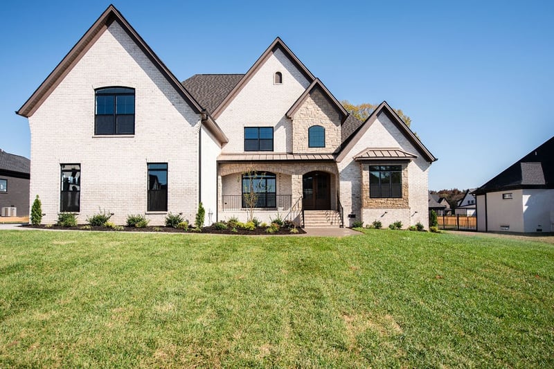 884 Harrisburg Ln, Mount Juliet, TN 37122