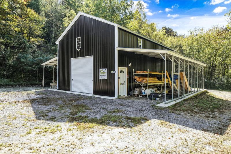 1619 Spruce Dr, Sevierville, TN 37876