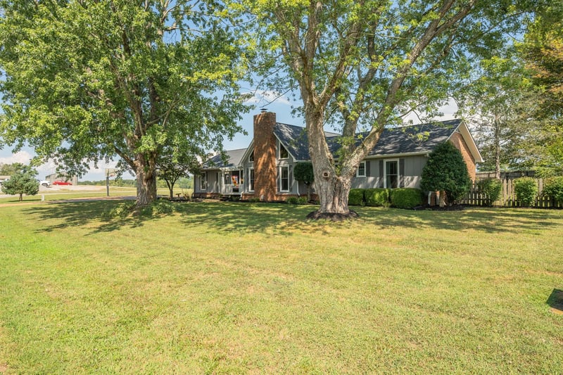 131 Stoneybrook Rd, Columbia, TN 38401