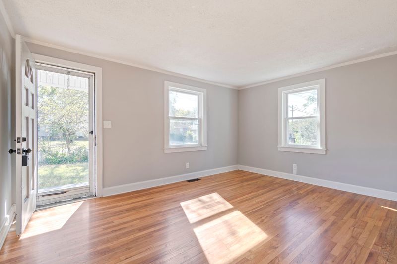 5806 Robertson Ave, Nashville, TN 37209