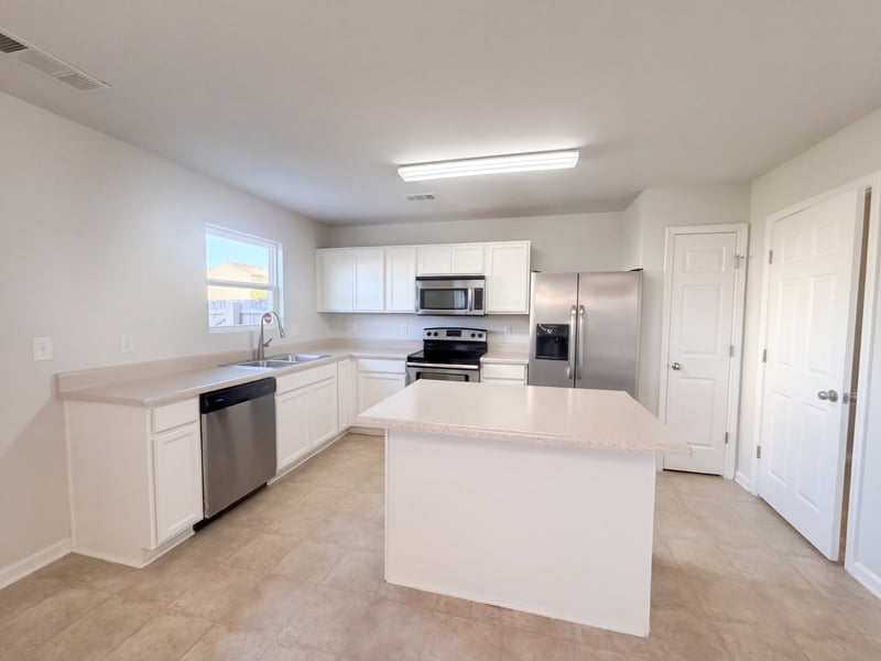 1409 Old Stone Rd, Lebanon, TN 37087