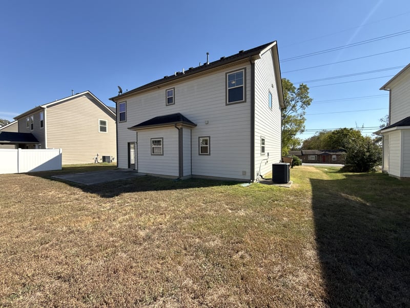 576 Green Ln, Whites Creek, TN 37189