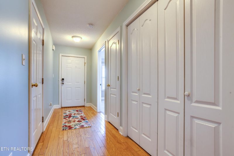 4952 Grigsby Gate Way, Knoxville, TN 37912