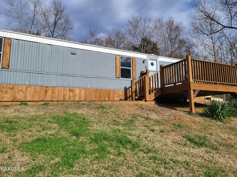 118 Pinecrest Dr, Loudon, TN 37774