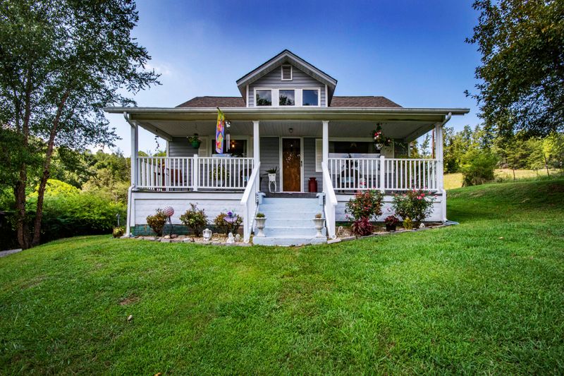 3982 Hickory Valley Rd, Andersonville, TN 37705