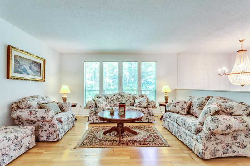 232 S Ridge Rd, Knoxville, TN 37920