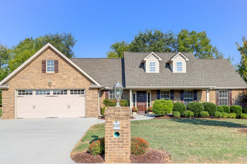 6309 Glen Eagle Ln, Knoxville, TN 37921