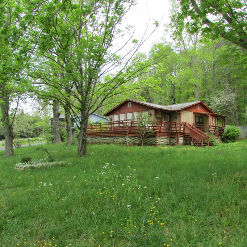 4108 Guinn Rd, Knoxville, TN 37931