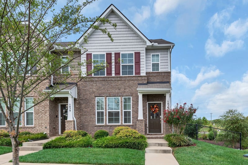 1037 Henley Pvt Ln, Gallatin, TN 37066